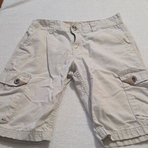 LEVIS CARGO SHORTS